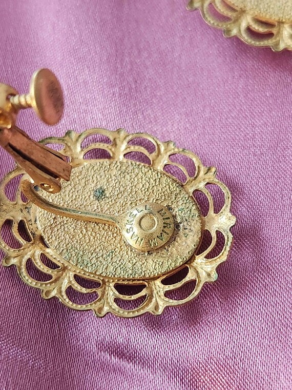 Miriam Haskell signed Basket Cameo Gold Tone Vint… - image 9