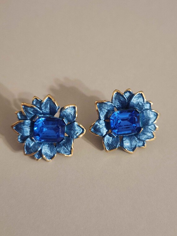 Blue Enameled and Rectangular Rhinestone Flower V… - image 12