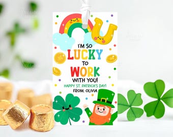 Utskrivbar presentetikett för Glad St Patricks Day, presentetiketter för kollegor som har tur att jobba med dig, tackkort för kollegor på St Patricks Day