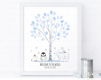 Peut inclure: Un livre d'or imprimable pour une fête prénatale avec un arbre aquarelle bleu, un pingouin, un ours polaire et un lapin. Le texte dit "Bienvenue au monde, tu es tellement aimé".
