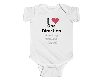 Ich liebe One Direction, weil meine Mutter und meine Tante Baby Onsie tragen