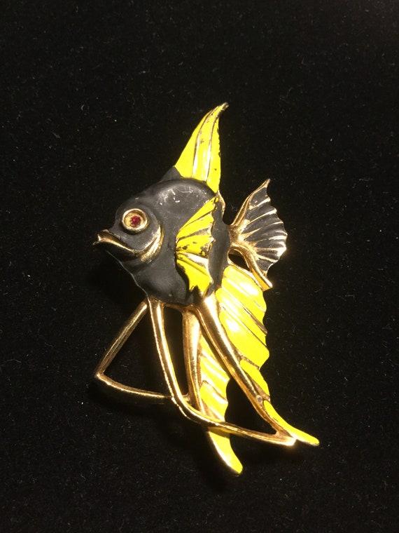 Black and Yellow Angel Fish Vintage Brooch - image 1