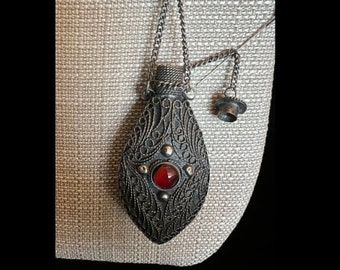 Middle Eastern Filigree Metal Pendant Necklace with cap.  Necklace chain drop: 18&quot; middle eastern amulet, Gift for her, mid east medallion