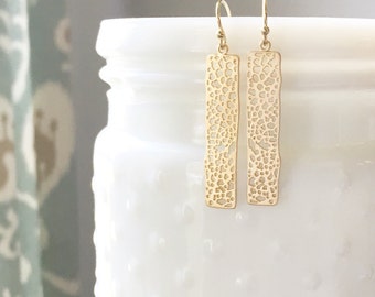 Bar Earrings, Filigree Earrings, Gold Bar Earrings, Geometric Earrings, Gold Dangle Earrings, Modern Earrings, STELLA