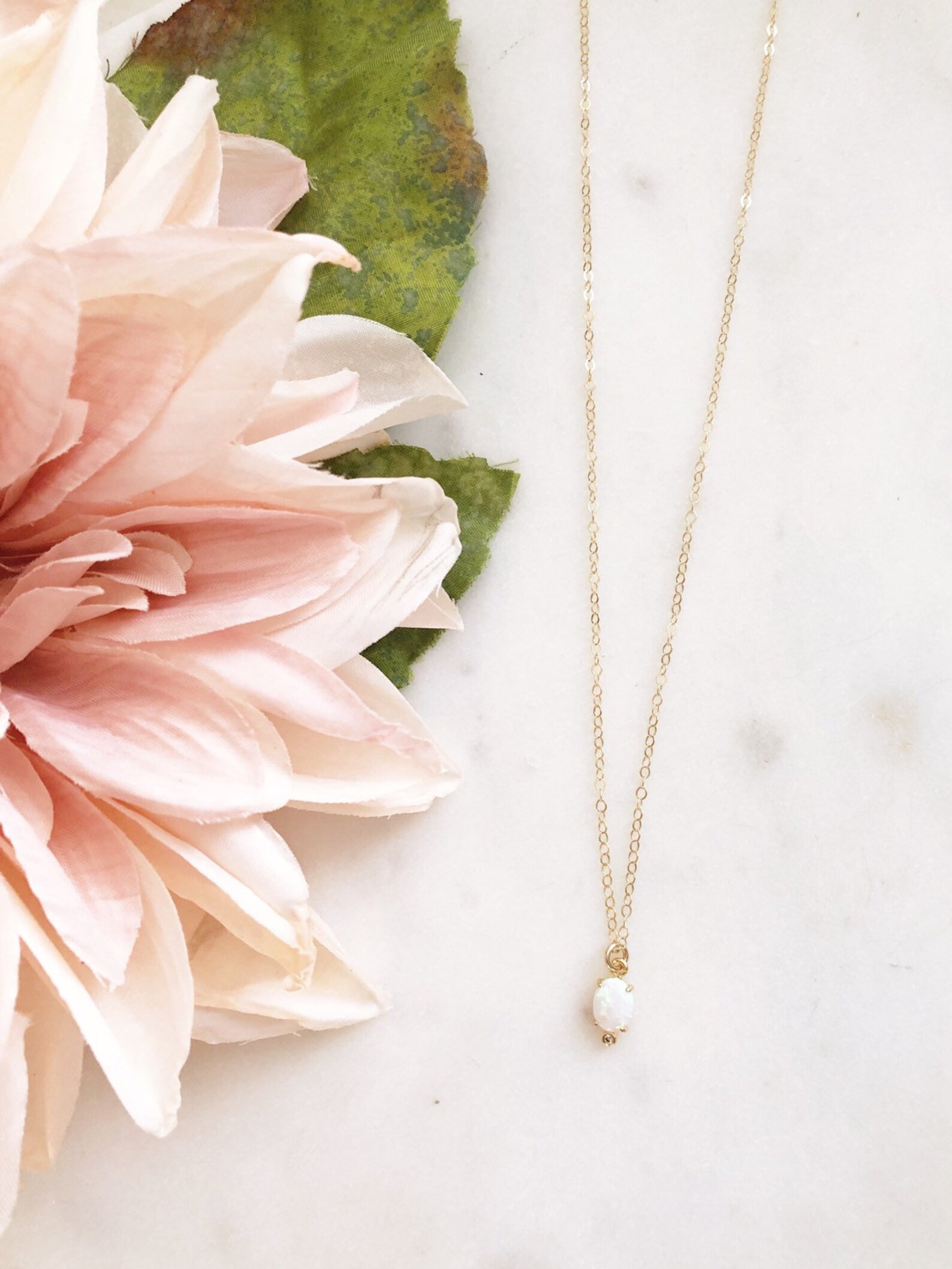 Opal gardens white necklace Clearance