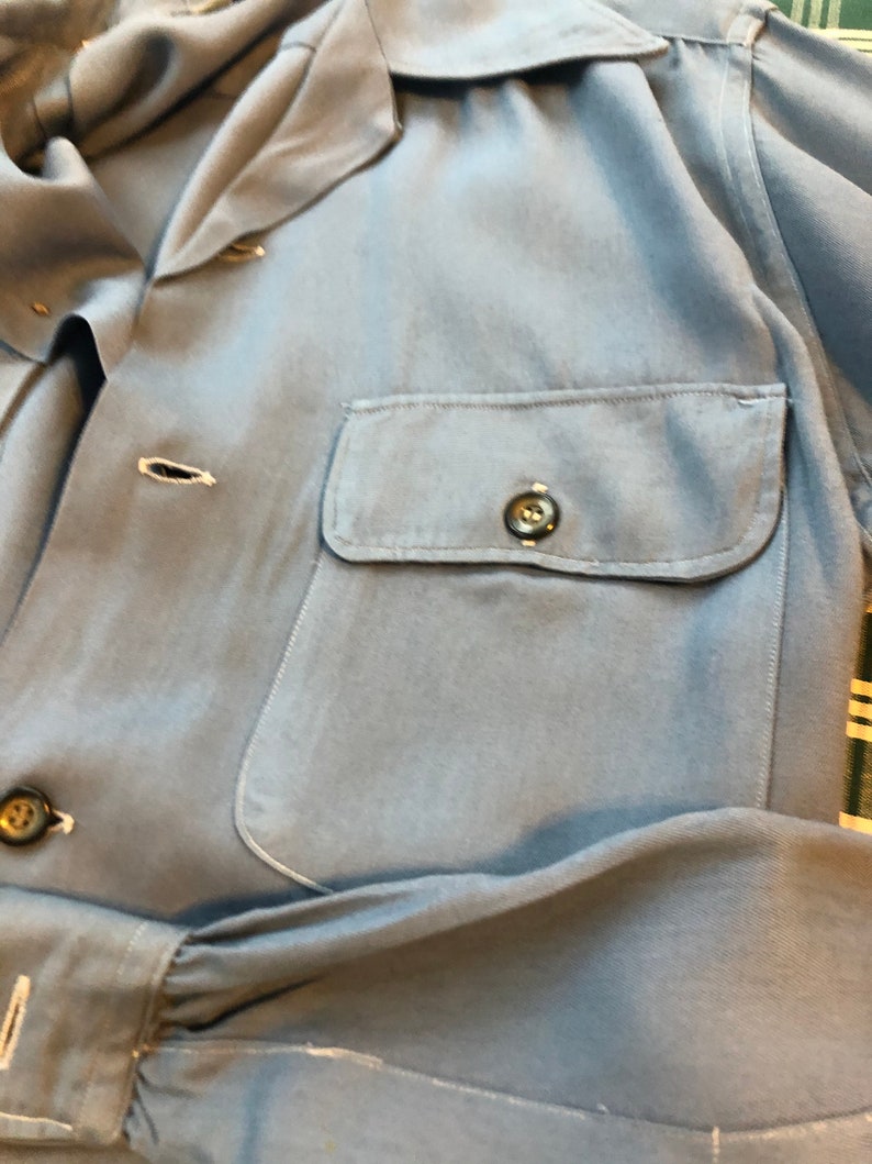 1940/'s men/'s blue cotton gabardine cotton shirt