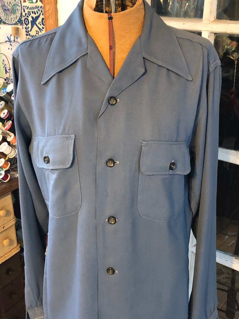 1940/'s men/'s blue cotton gabardine cotton shirt