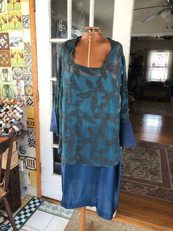 Authentic two piece 20's silk flapper dress