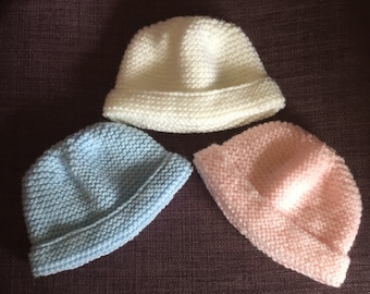Hand Knit Baby Beanie: Soft Acrylic Hat (0-3 Months)