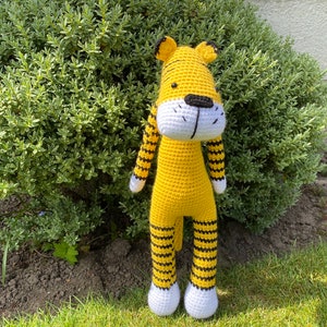 Tiger toy, crochet tiger image 6