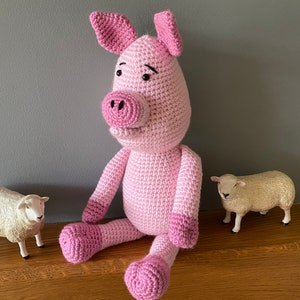 Handmade crochet pig toy image 8