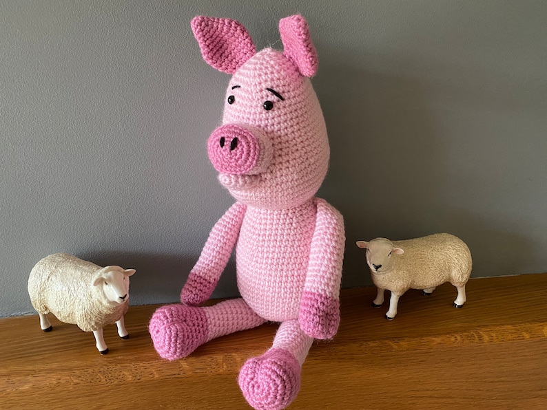 Handmade crochet pig toy image 8