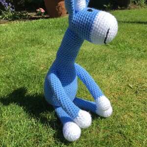 Blue crochet giraffe toy, baby gift, toddler toy image 9