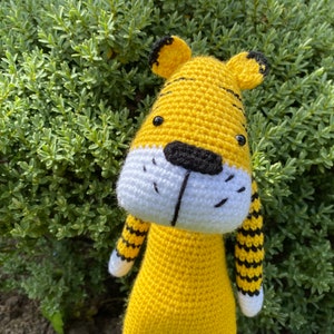 Tiger toy, crochet tiger image 9