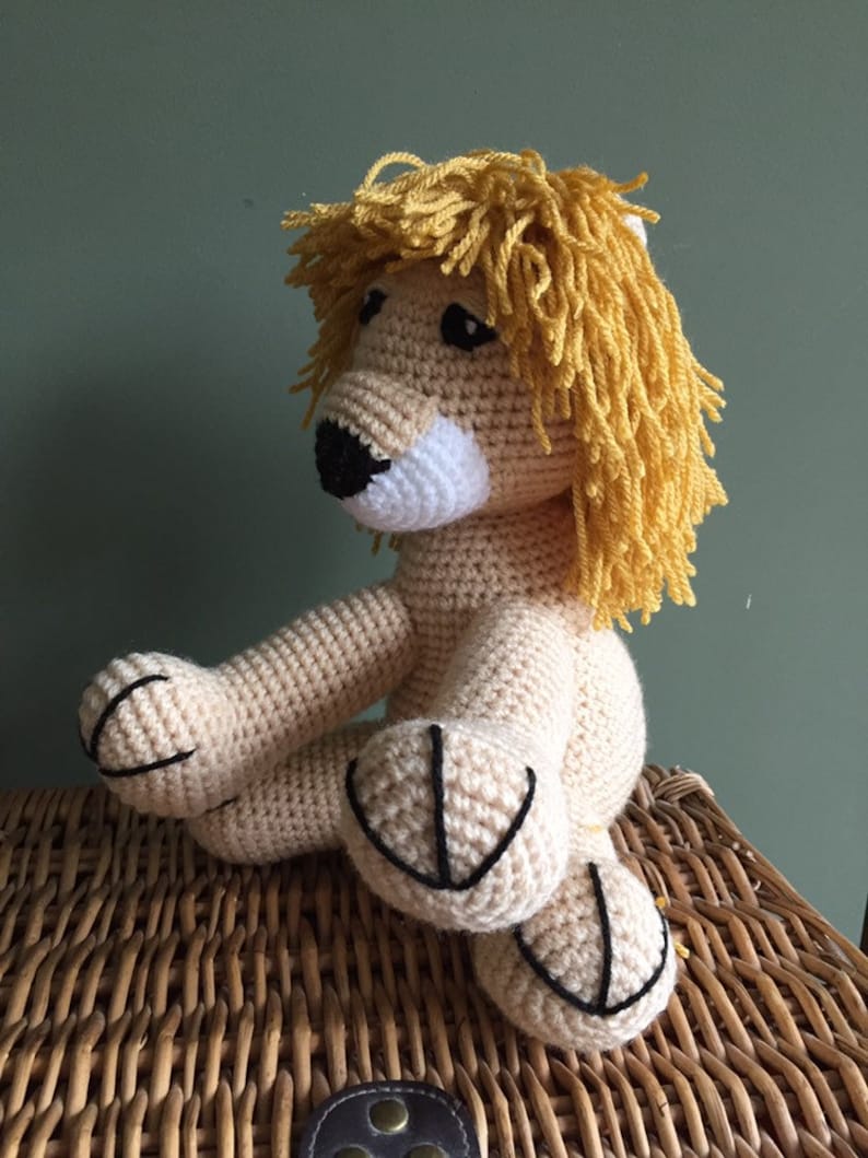 Handmade crochet lion toy image 1