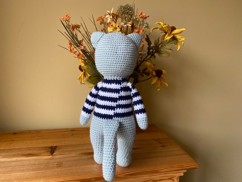 Cute crochet cat doll, cuddly toy image 5