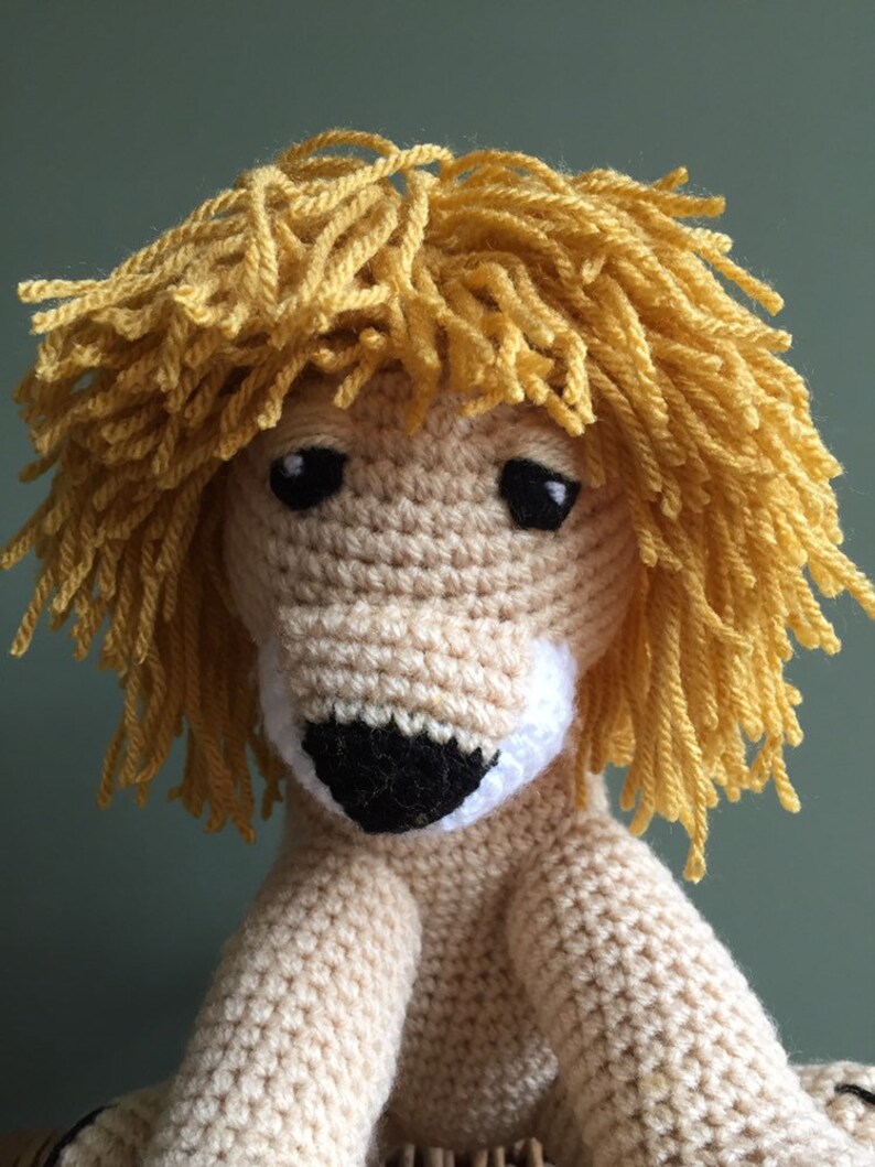 Handmade crochet lion toy image 4