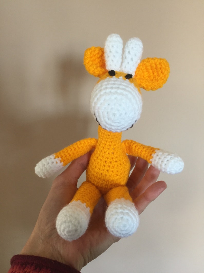 Crochet giraffe, little giraffe toy image 3