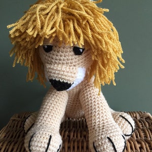 Handmade crochet lion toy image 7