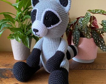 Crochet raccoon plushie, crocheted toys