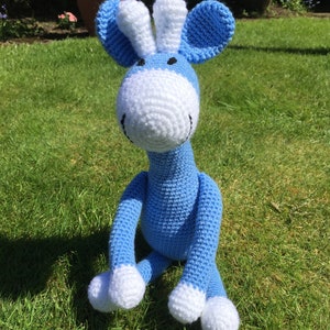 Blue crochet giraffe toy, baby gift, toddler toy image 8