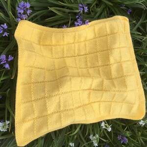 Made to order hand knit baby blanket for pram, crib, stroller or car seat. image 2