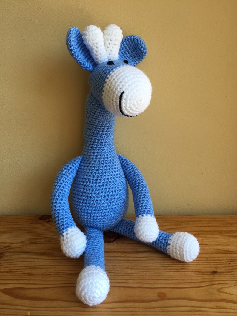 Blue crochet giraffe toy, baby gift, toddler toy image 5