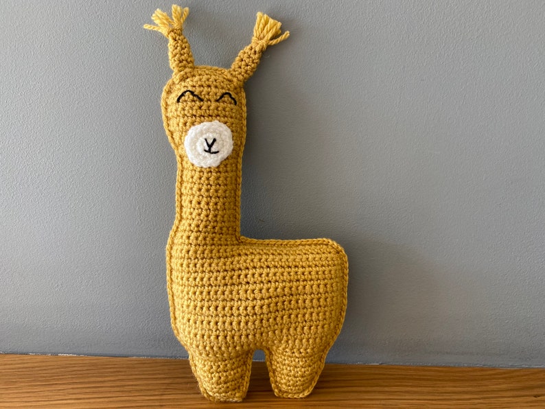 Llama toy, crochet amigurumi llama image 3