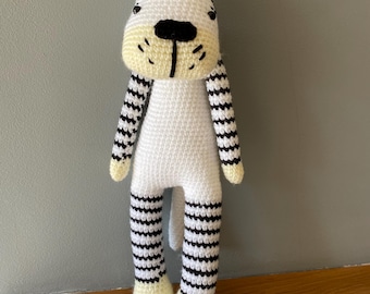 Crochet white tiger, toy tiger