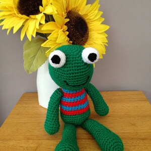 Handmade frog image 3