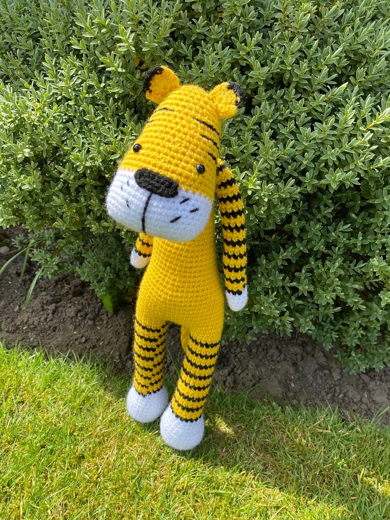 Tiger toy, crochet tiger image 7