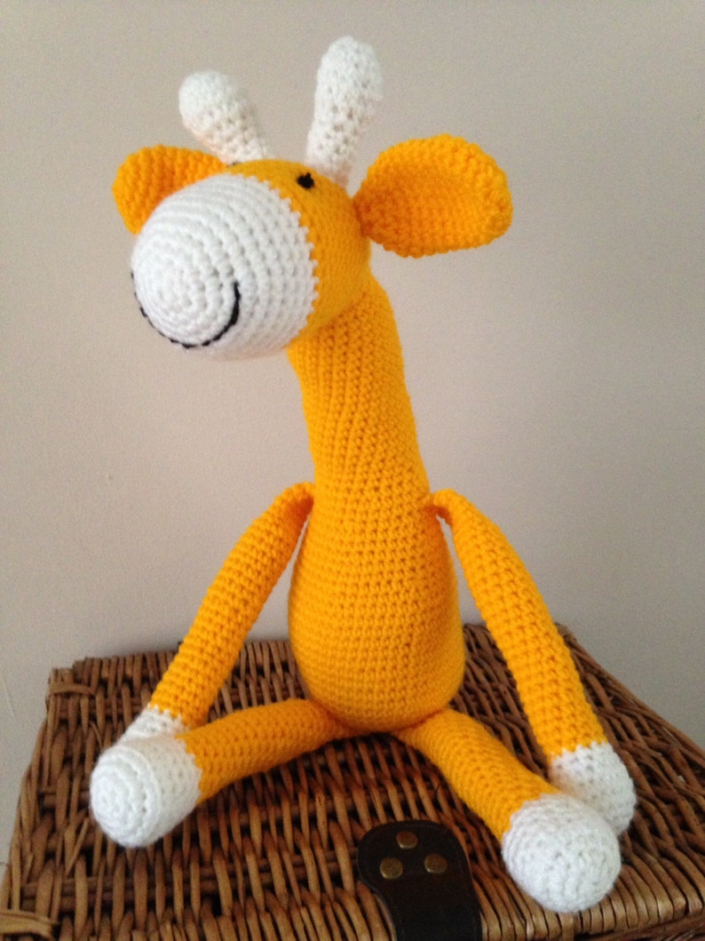 Giraffe toy, brightly coloured crochet giraffe image 5