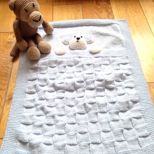 Pretty handmade baby blanket, knitted blanket image 6