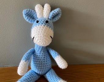 Petite girafe au crochet faite main, cadeaux pour bébé, jouets au crochet