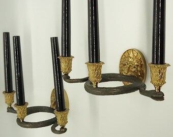 Paire d'appliques 3 feux aux serpents et têtes de lion style Restauration - bronze