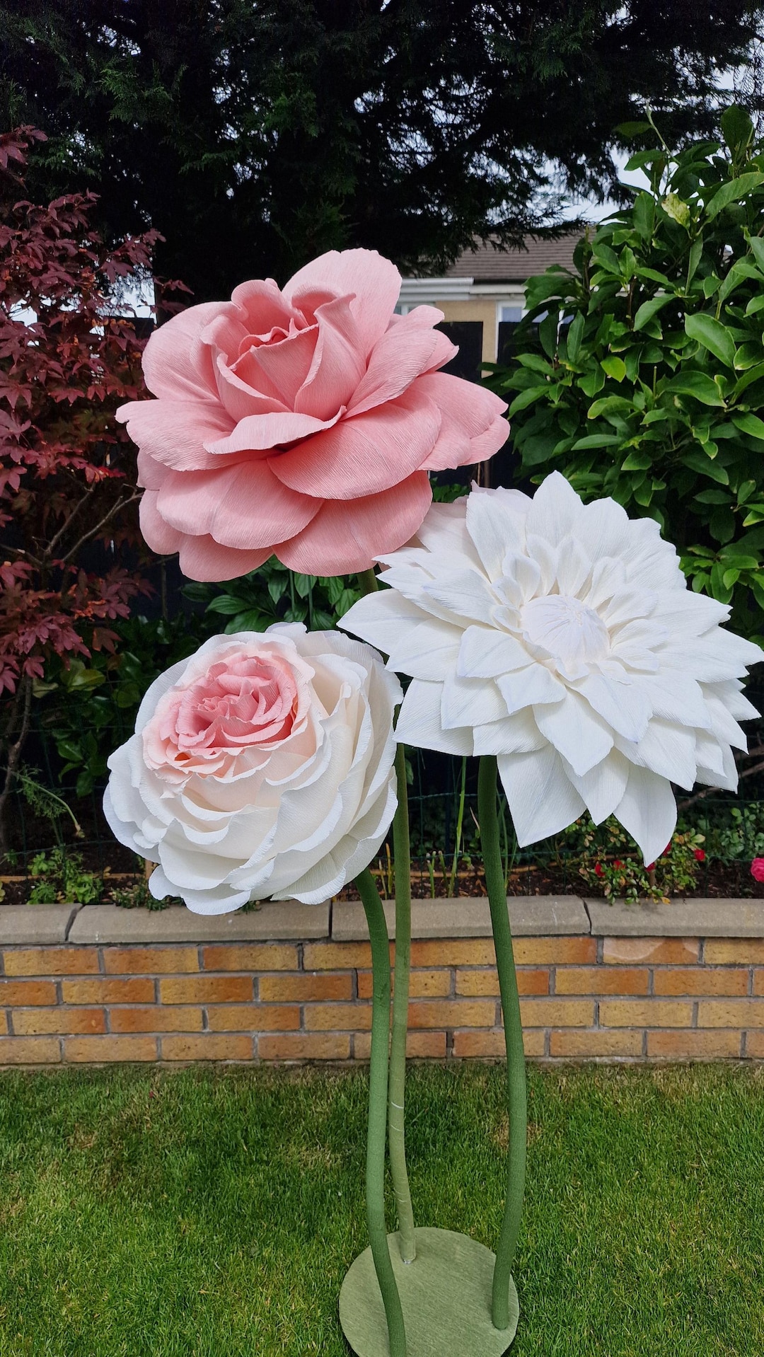 Lot De 5 Grandes Fleurs En Papier Crépon Décoration Mariage - Fleurs à Suspendre 25cm 30cm