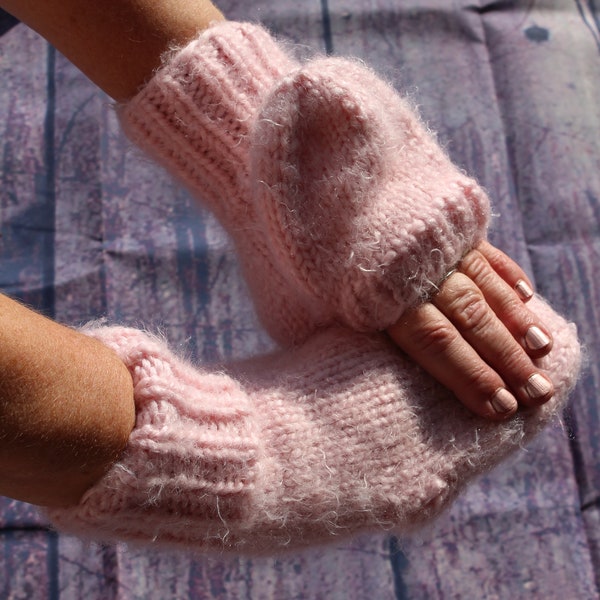 Light Pink / Blush Pink Convertible fingerless Gloves with Mitten Flap