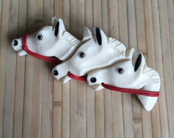 Vintage inspired white horse brooch, 40s 50s style, bakelite style, handmade