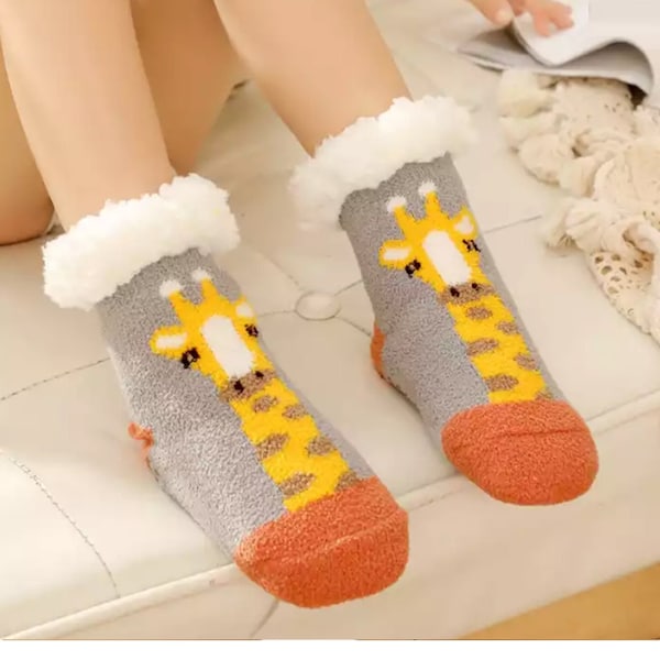 Chaussettes pour enfants, confortables, chaussons pour enfants doublés de polaire, antidérapants, animal, père Noël, chaussettes coeur, chaussettes pour bébé, pyjamas, vêtements de nuit