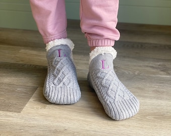 Personalised Cable Knit Ankle Slipper Socks with Fluffy Sherpa Lining & Rubber Soles, Monogrammed Slipper Socks, Unisex Slipper, Bed Socks