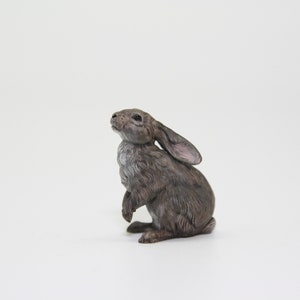 3000-3 Dollhouse Miniature, unpainted, Bunny 1 1:12