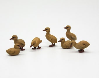 3000-60 Dollhouse Miniature Set of 7 Small (unpainted) Ducklings 1:12