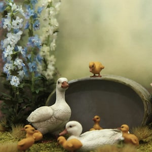 3000-57 Dollhouse Miniature Complete unpainted Ducks Family 1:12 image 6