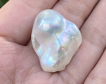 23X28MM white baroque pearl with some pink/blue overtones,large pearl,Irregular pearl,for jewelry design