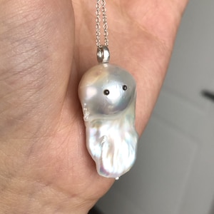 Pearl &#39;ghost&#39; White baroque pearl Pendant, fireball pearl pendant,white baroque pearls pendant