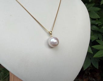 13-14mm White Edison Pearl Pendant: 18k Solid Gold Bale (No Chain)