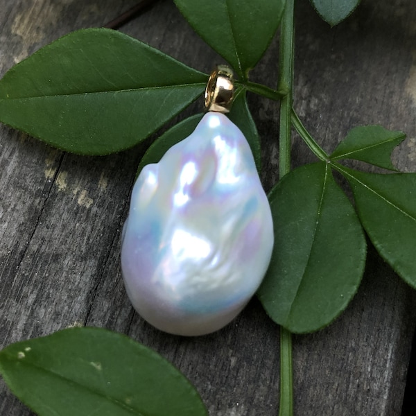 white baroque pearl Pendant,large fireball pearl pendant,flameball pearl with simple bale