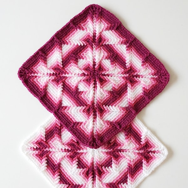 The Bergenia Square | Crochet pattern | Overlay crochet