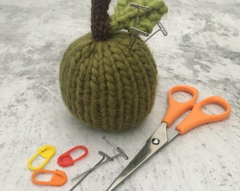 Hand knitted Green Apple Pin Cushion, Desk Toy, #OOAK