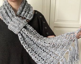 Knot yourself out pocket shawl Clearance